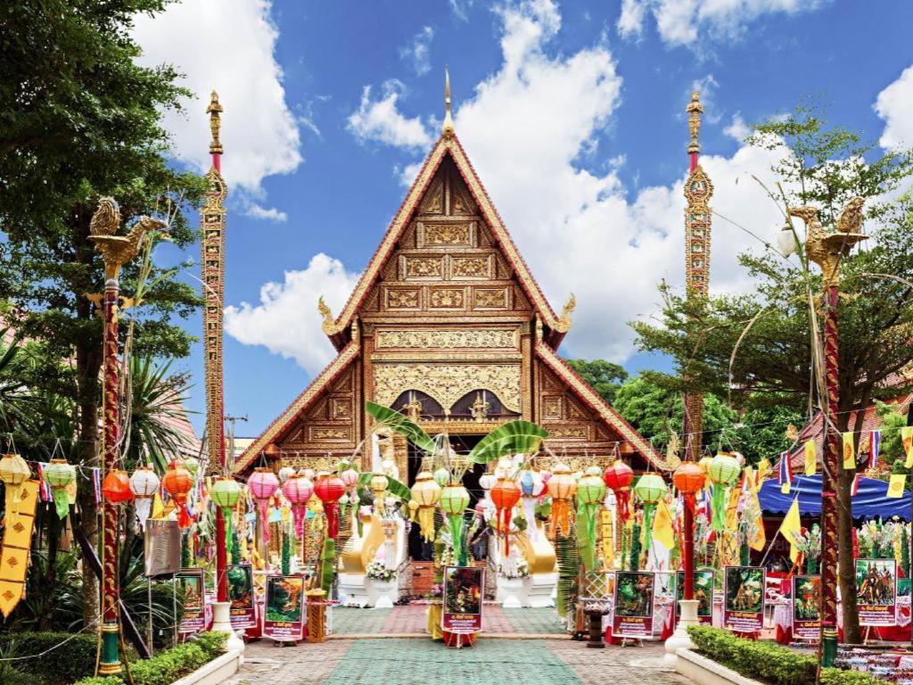 B2 Chiang Rai Night Bazaar Boutique & Budget Hotel Buitenkant foto