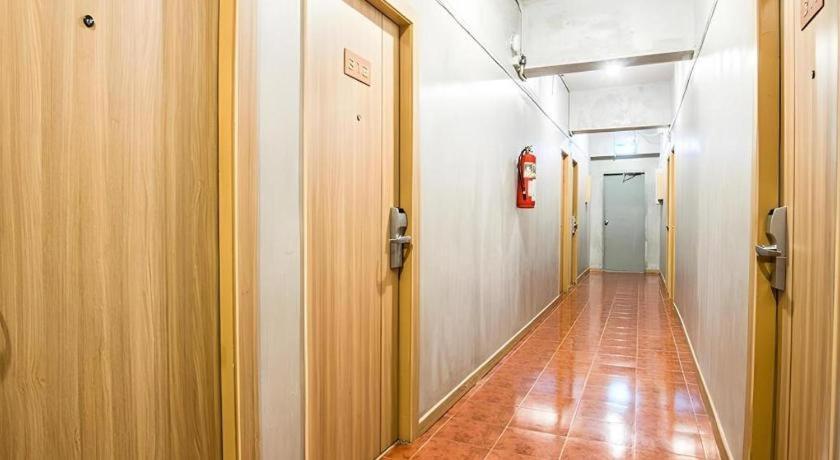 B2 Chiang Rai Night Bazaar Boutique & Budget Hotel Buitenkant foto
