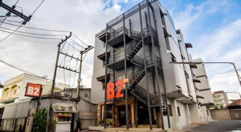 B2 Chiang Rai Night Bazaar Boutique & Budget Hotel Buitenkant foto